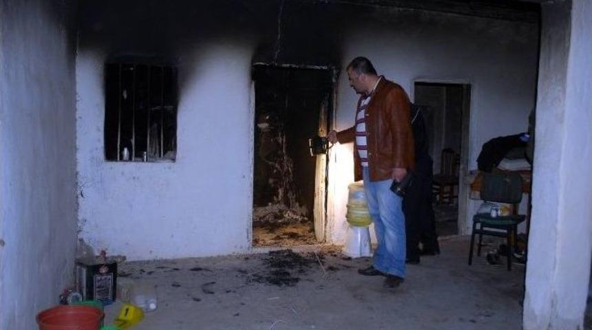 Yalnız Yaşadığı Evinde Yanmış Halde Bulundu