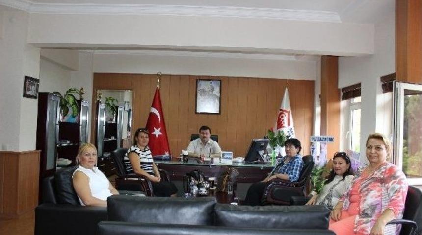 &Ccedil;khd&rsquo;den Aile Ve Sosyal Politikalar İl M&uuml;d&uuml;r&uuml;&rsquo;ne Ziyaret