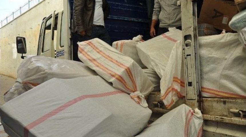 Polis Kamyonda Arama Yaptı