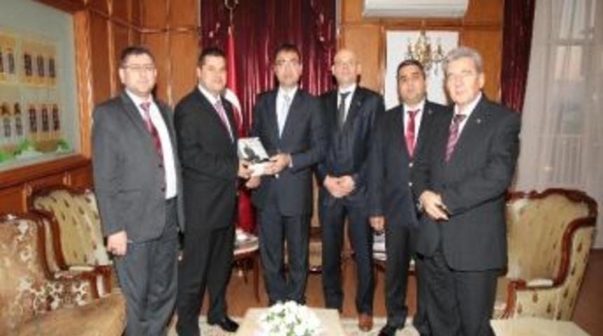 Bbp&rsquo;den Vali Toprak Ziyareti