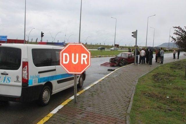 Trabzon’da Trafik Kazası: 1 Yaralı