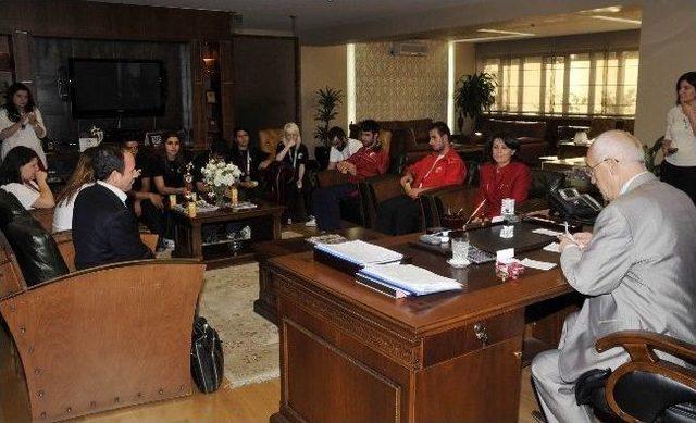 Yenimahalle&rsquo;nin Engel Tanımayan Şampiyonluğu 2