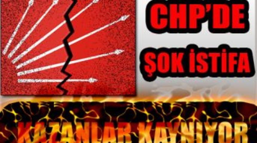 CHP'de şok istifa