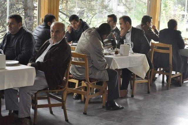 Eğitim - Bir - Sen İl Divan Toplantısını Yaptı 1