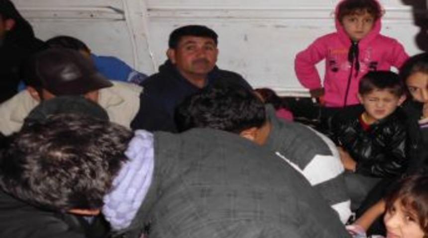 Keşan&rsquo;da 32 Ka&ccedil;ak Yakalandı