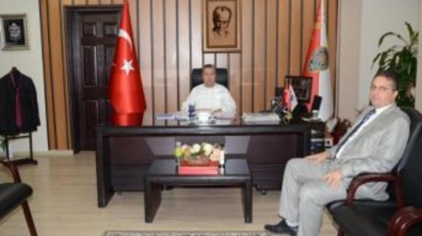 &Ccedil;evre Ve Şehircilik M&uuml;d&uuml;r&uuml;'nden İl Emniyet M&uuml;d&uuml;r&uuml;n Ziyaret