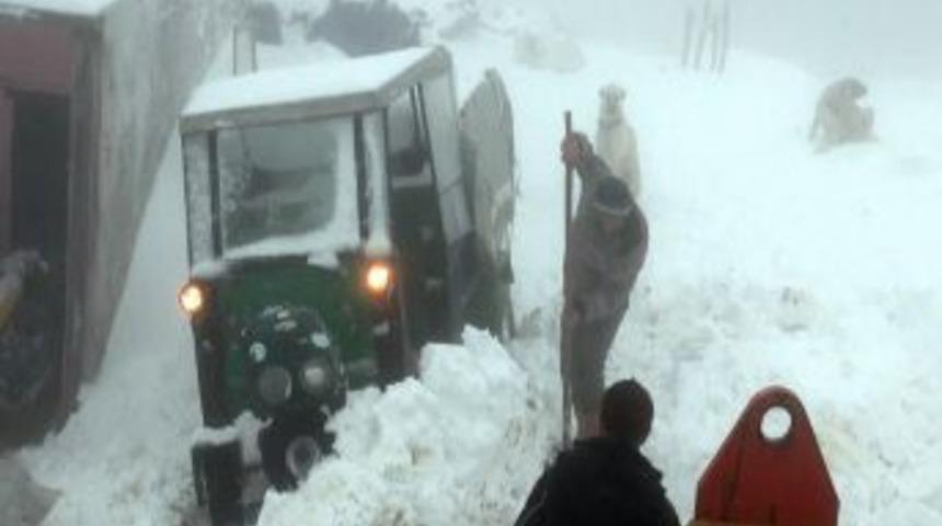 Kara Hazırlıksız Yakalanan Yaylacılar Mahsur Kaldı