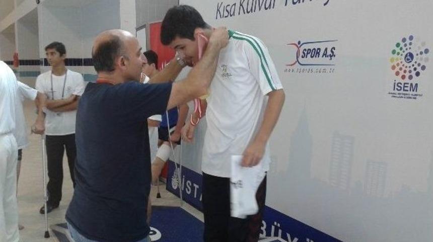 Engelleri Y&uuml;zerek Aştılar