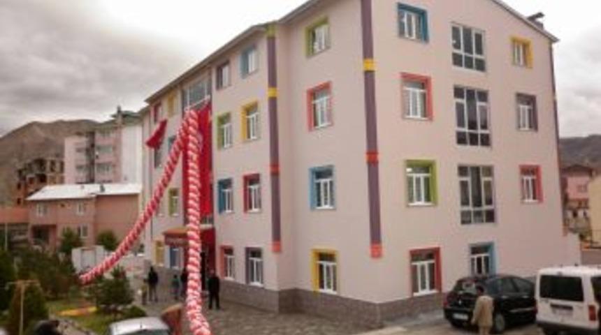 Oltu Yeni Bir Eğitim Yuvasına Kavuştu