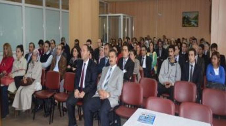 Artvin'de Orta&ouml;ğretim Z&uuml;mre Başkanları Toplandı