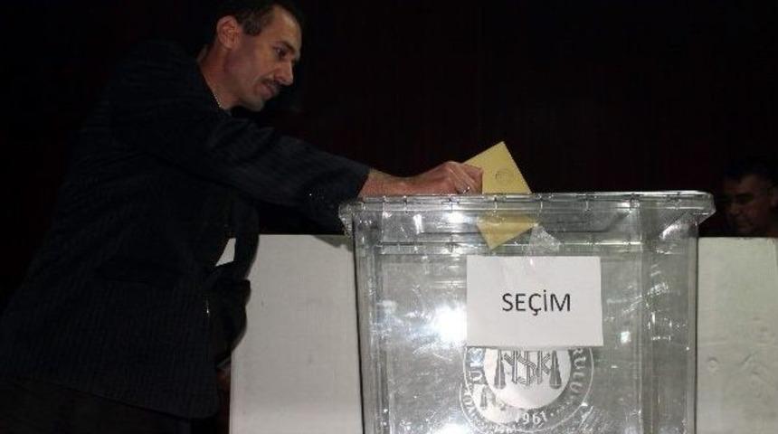B&uuml;ro Memur-sen&rsquo;de Se&ccedil;im Heyecanı