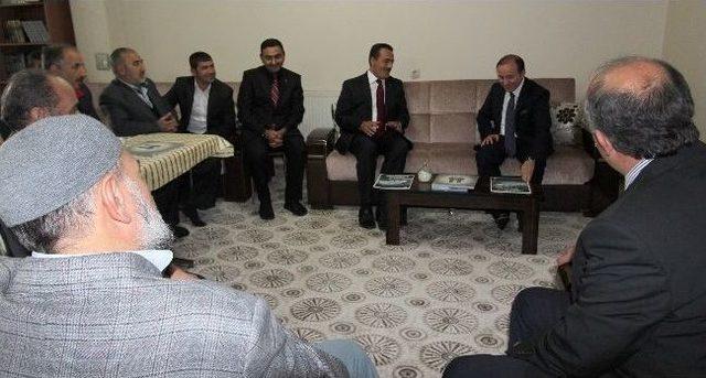 Küçükler: “camiler Kutsal Mabetlerimizdir” 2