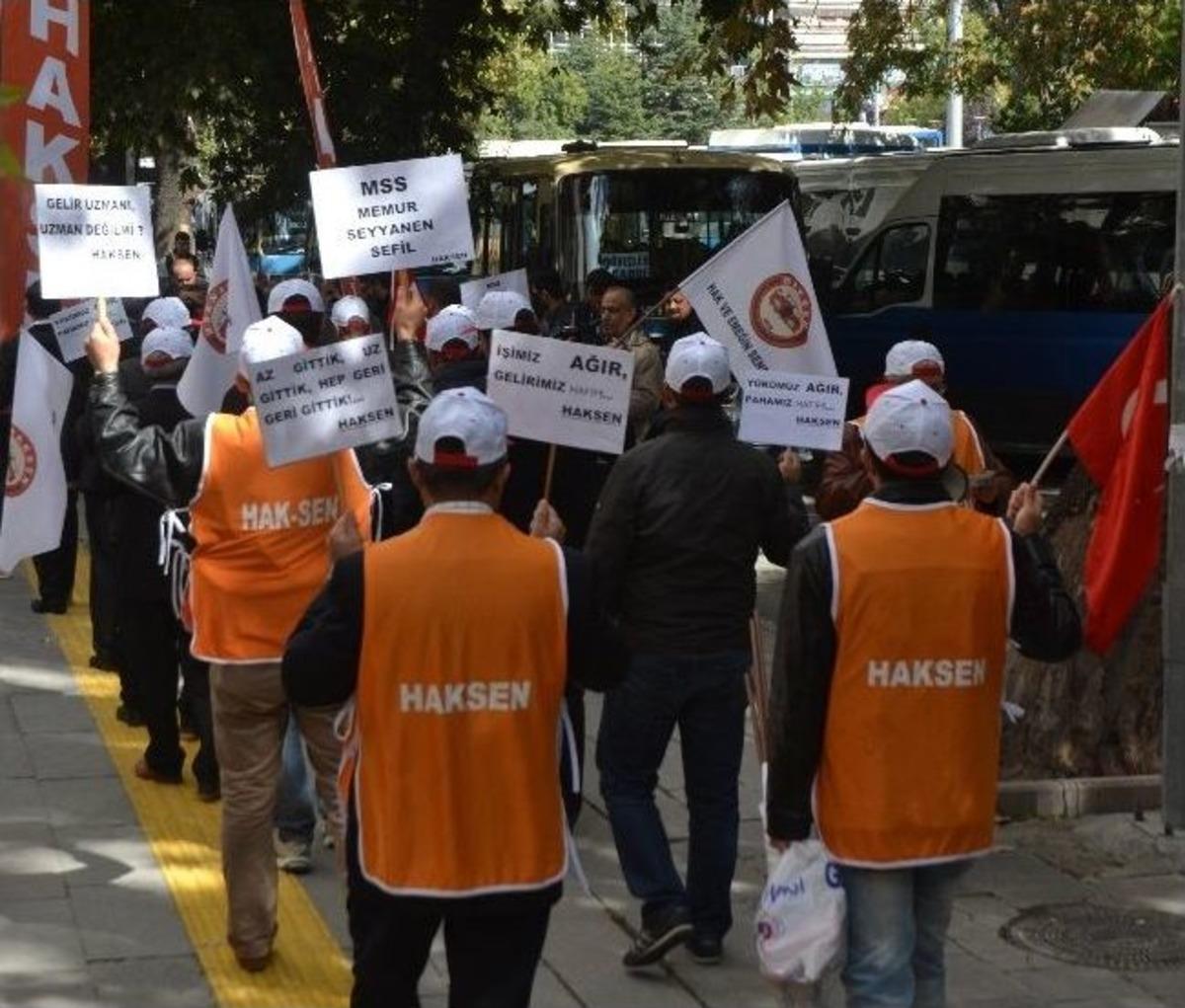 Başkent&rsquo;te İlgin&ccedil; Eylem