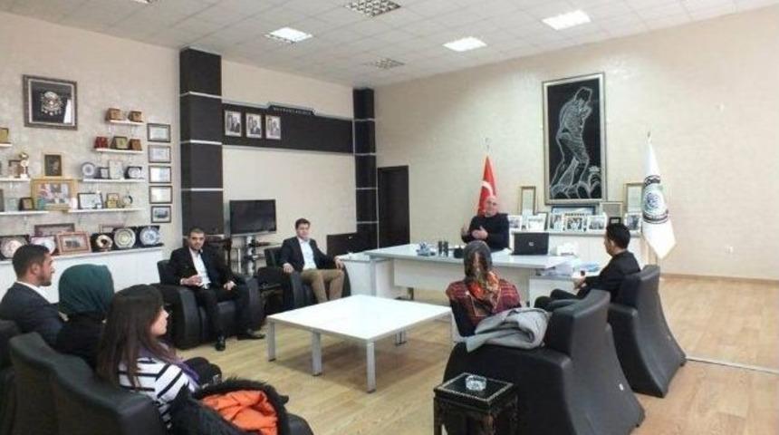 Ak Gen&ccedil;ler'den Afyonkarahisar Ticaret Borsası&rsquo;na Ziyaret