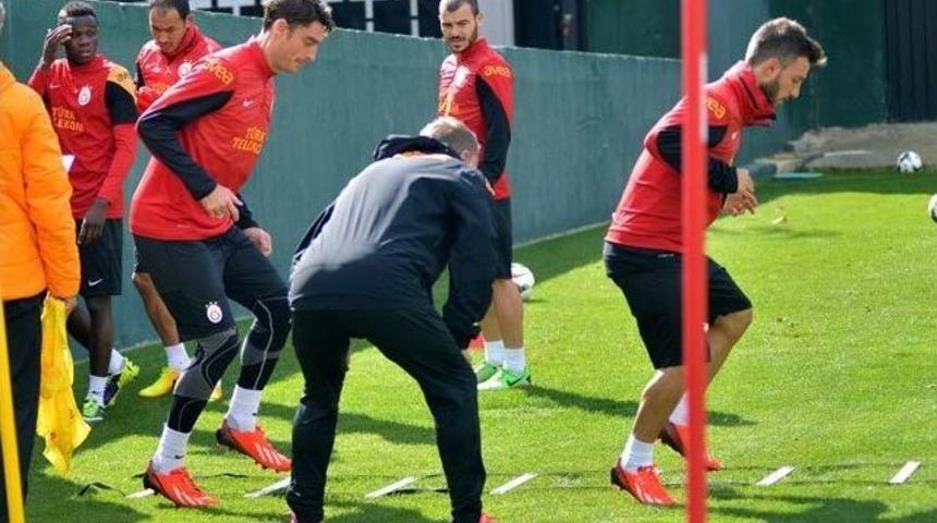 Galatasaray, Akhisar Belediyespor Ma&ccedil;ı Hazırlıklarını S&uuml;rd&uuml;r&uuml;yor