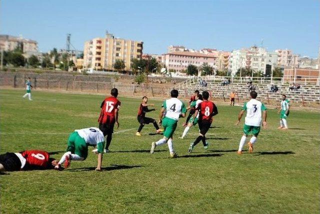 Siverek Belediyespor Evinde 1 Puana Razı Oldu