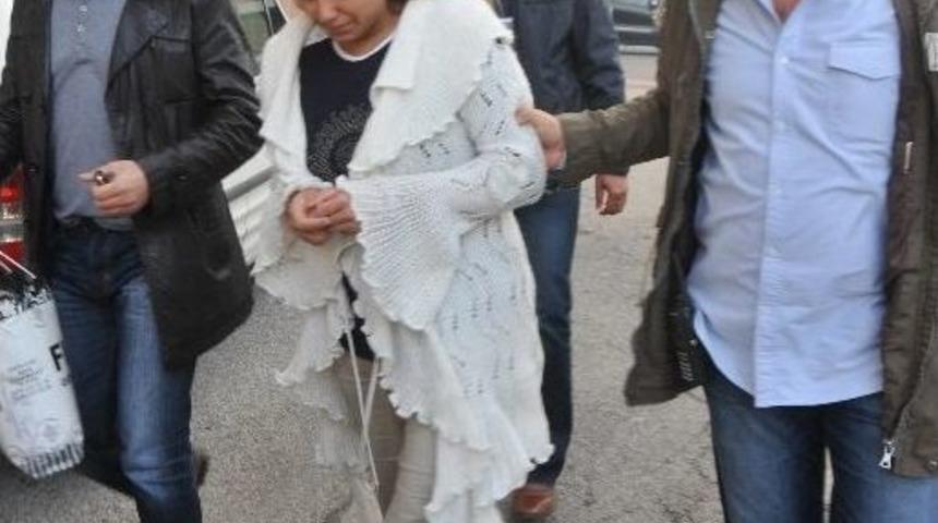 &Uuml;nl&uuml; Medyumun Katil Zanlıları Adliyeye Sevk Edildi