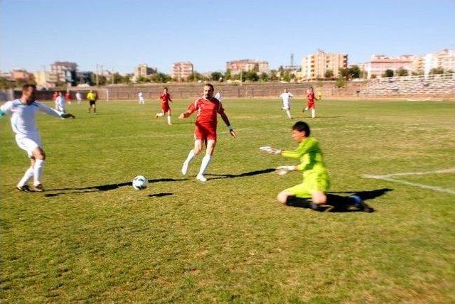 Siverekgücü Sahasında 2-1 Galip Geldi