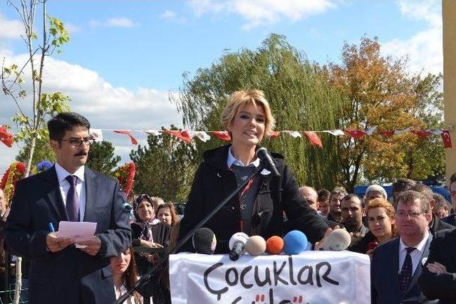 Gülben Ergen 16’ncı Anaokulunu Tekirdağ'da Açtı