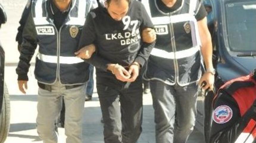 Sosyal Medyada Tartıştığı Arkadaşını &Ouml;ld&uuml;ren Zanlı Adliyeye Sevk Edildi