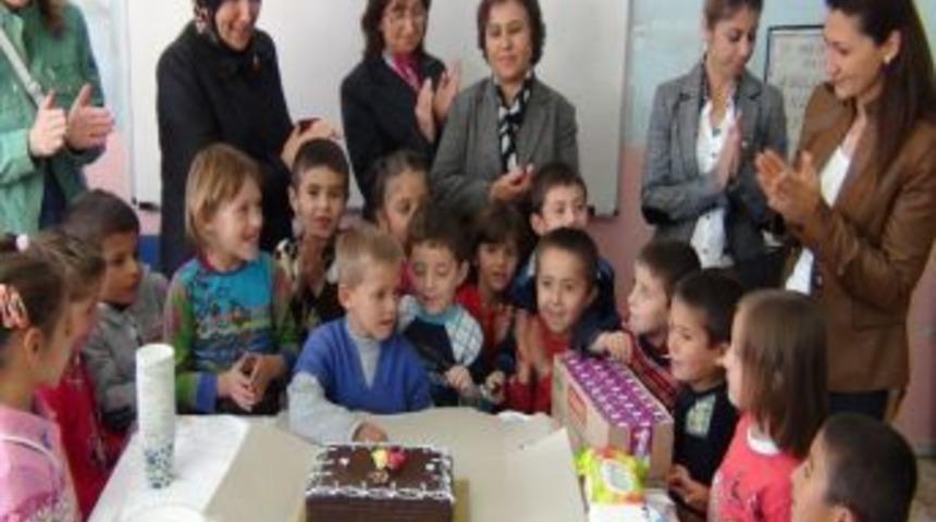 Durağanlı 96 &Ouml;ks&uuml;z Ve Yetim &Ccedil;ocuk Sevindirildi