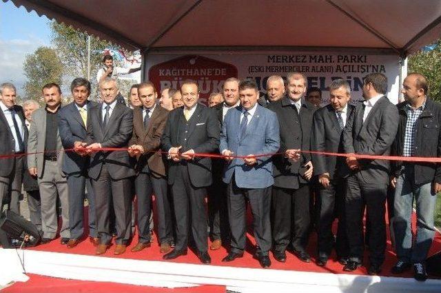 Bakan Bağış, Kağıthane’de Sandala Bindi