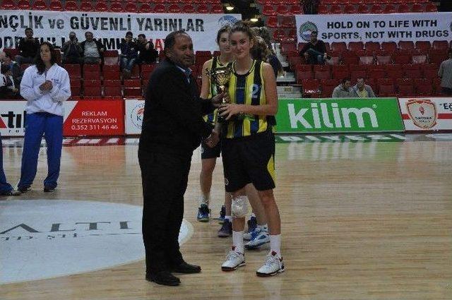 Erciyes Cup ın Şampiyonu Fenerbah&ccedil;e Oldu 1