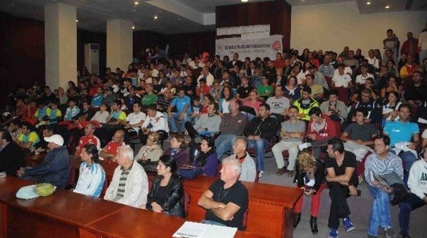 Triatloncular Makarna Partisinde Buluştu