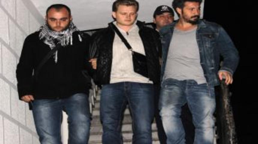 Pırlantayı Yutarak &Ccedil;almaya &Ccedil;alıştı