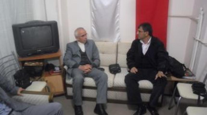 Erden meri&ccedil; T&uuml;rkiye emekli astsubay derneğini ziyaret etti