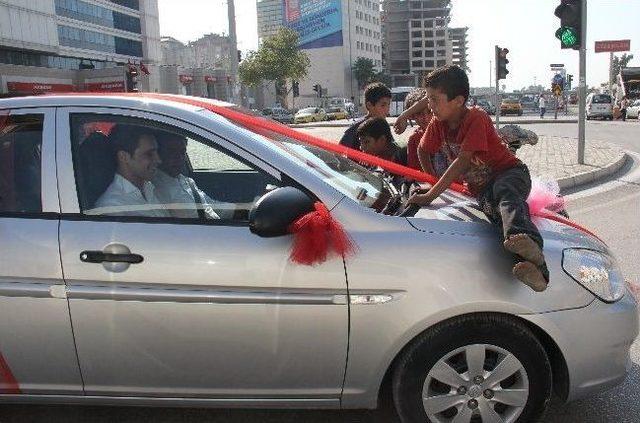 Çocukların tehlikeli bahşiş isteği