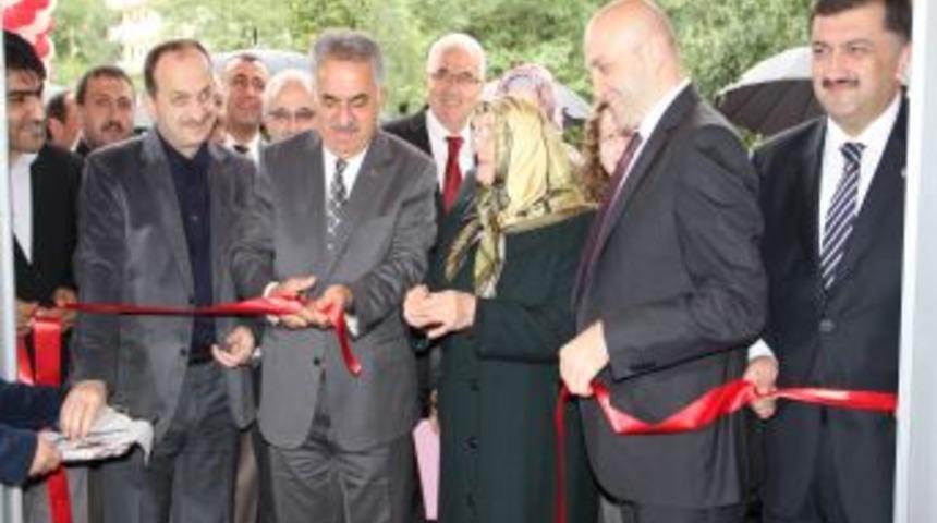 &Ccedil;ayeli&rsquo;nde Devlet-millet Iş Birliğiyle &Uuml;niversite Yurdu A&ccedil;ıldı