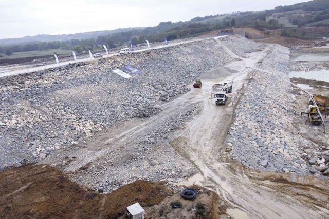 Kandıra Namazgah Barajı&rsquo;nda Su Tutulmaya Başlandı 1