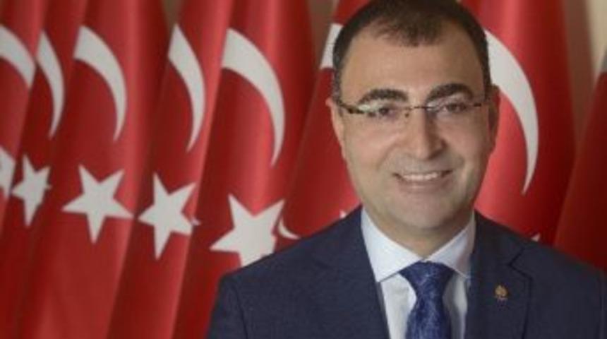 D&uuml;nya İzmir&rsquo;de