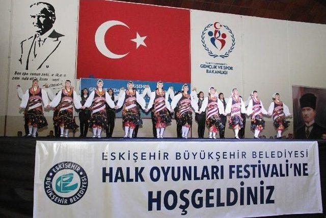 Eskişehir’de Halk Oyunları Festivali