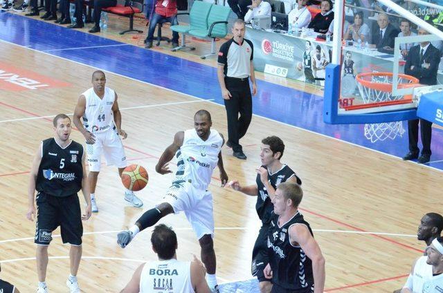 Aliağa Pektim 63 , Beşiktaş Integral Forex 85