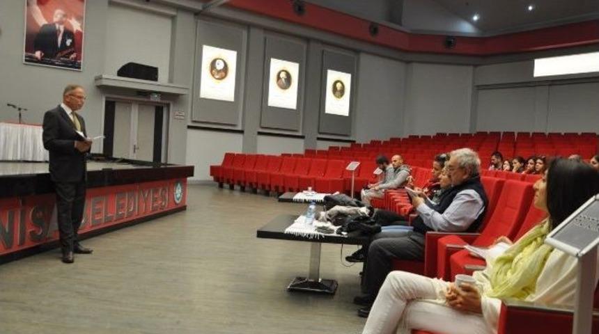 Manisa&rsquo;nın Şehir Planıyla Diploma Alacaklar