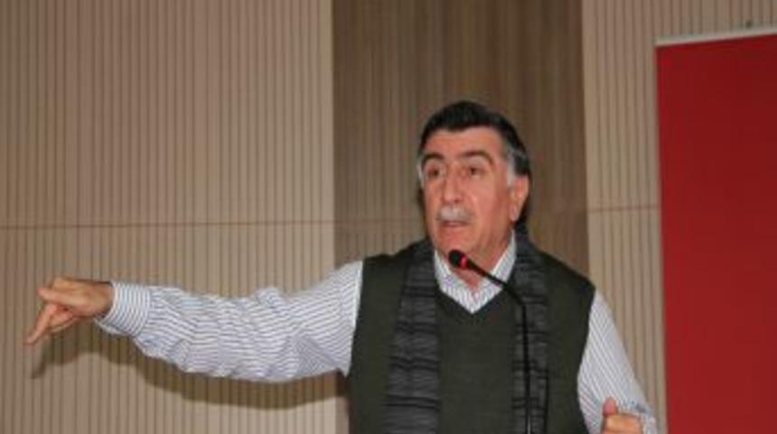 "Camiden Uzak Bir Insan, Insandan Uzak Bir Cami D&uuml;ş&uuml;n&uuml;lemez"