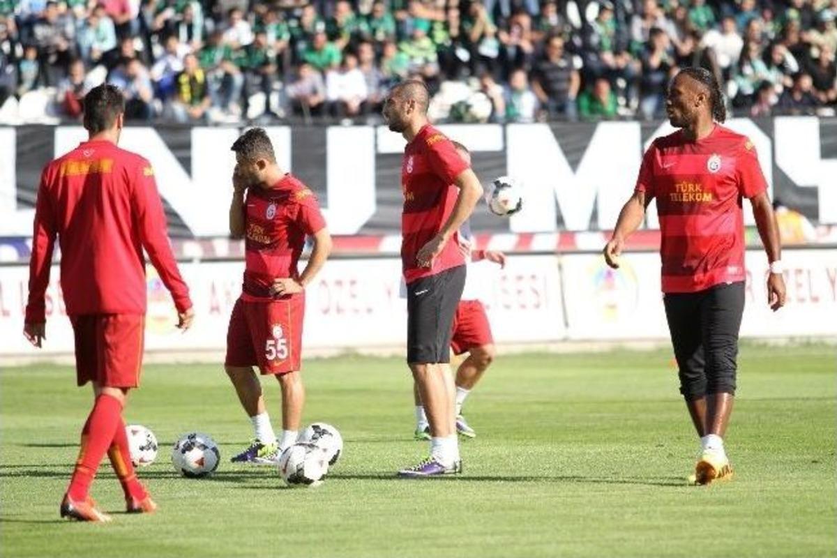 Akhisar Belediyespor-galatasaray Ma&ccedil;ının İlk 11'leri Belli Oldu