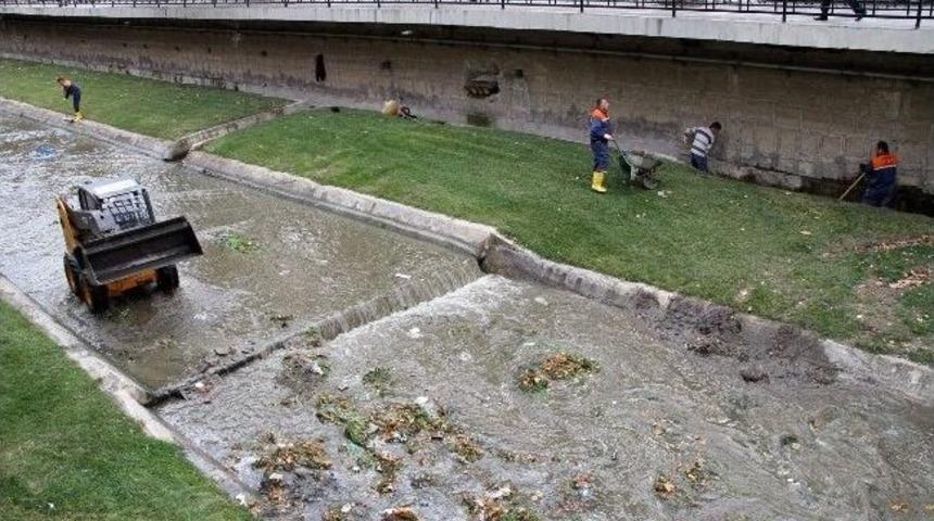 Belediye, 2 Bin Metrekarelik &Ccedil;im Serdi