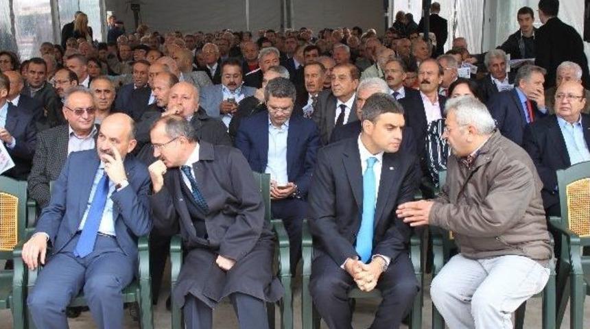 Bakan Davutoğlu, İstanbul Karamanlılar Eğitim Vakfı (ikev)&rsquo;nın A&ccedil;ılış T&ouml;renine Katıldı