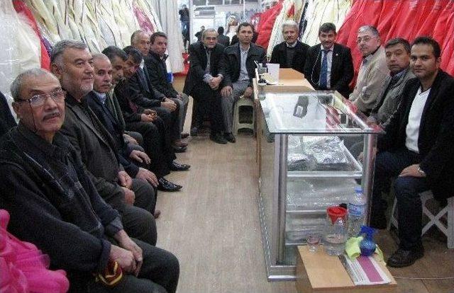 Milletvekili &Uuml;r&uuml;n Sandıklı&rsquo;da 2