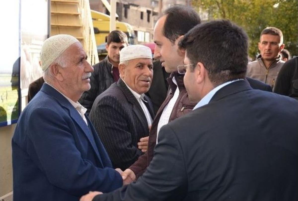 Hakkari Valisi Necmettin Kalkan İl&ccedil;eleri İhmal Etmiyor