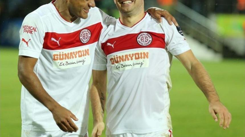 Ma&ccedil;ın Ardından