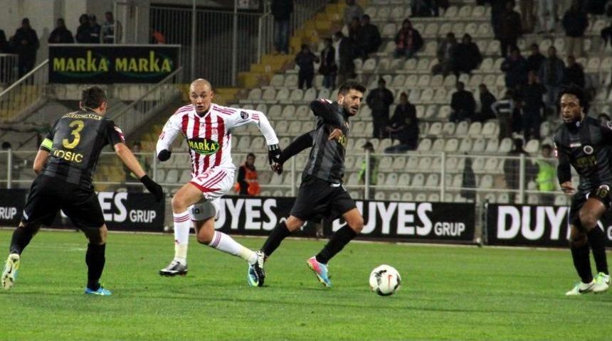 Sivasspor: 1 - Gen&ccedil;lerbirliği: 0