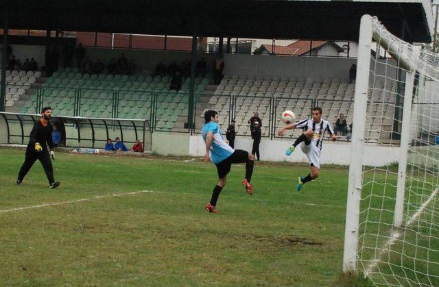 Sapanca Akademispor: 7 – Alifuatpaşaspor: 0