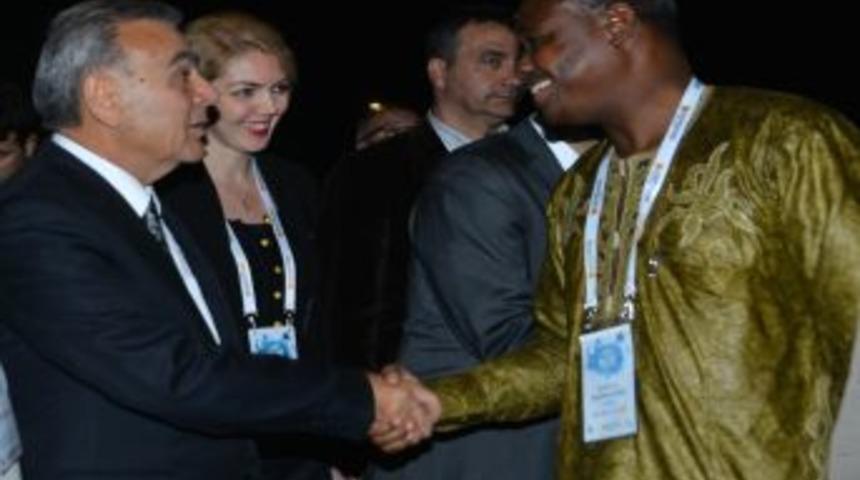 İzmir'de EXPO Delegelerine Sıcak Karşılama