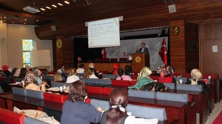 Kadınlar Aktif Siyaset İ&ccedil;in Kolları Sıvadı
