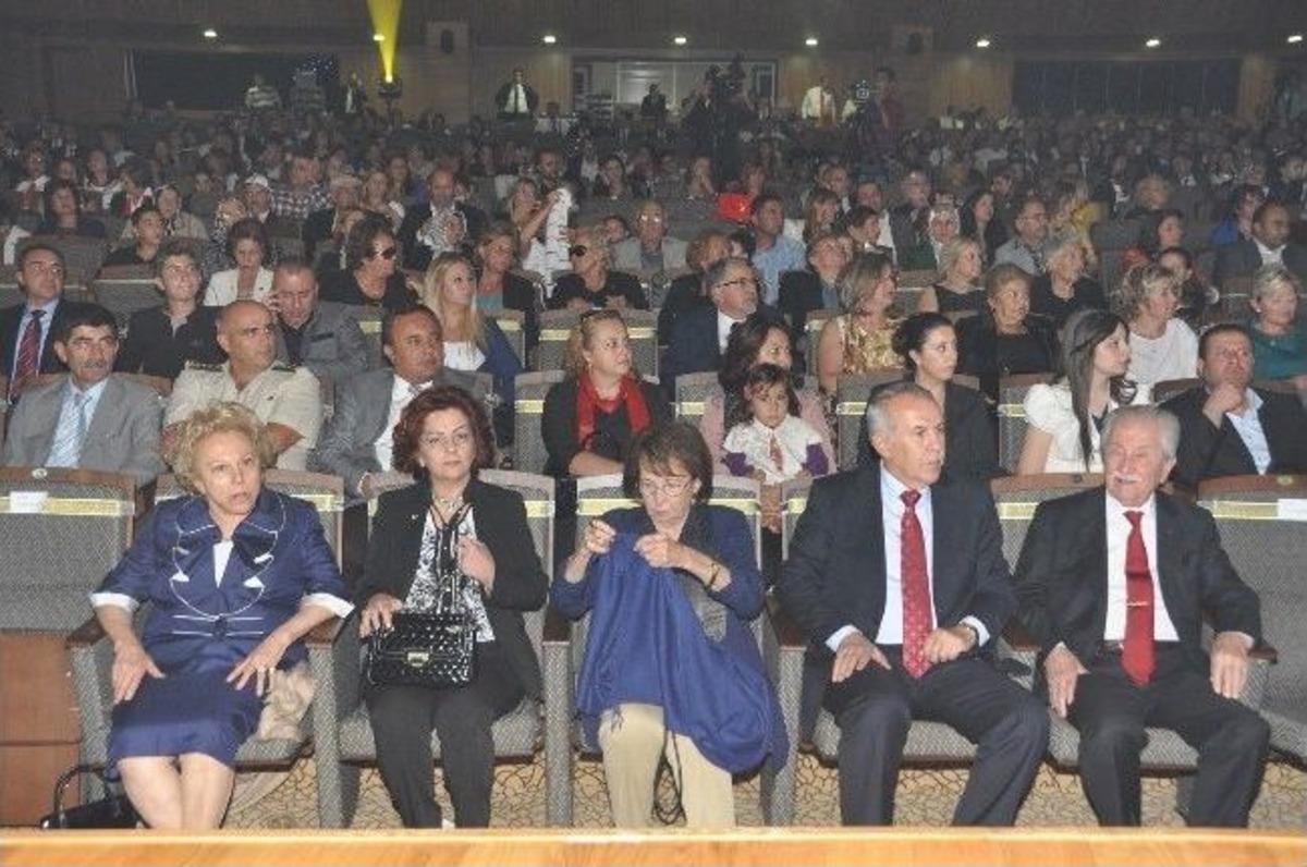 Yarım Asırlık Eğitim &Ccedil;ınarı Gkv &Ouml;zel Okullarına Muhteşem Gece