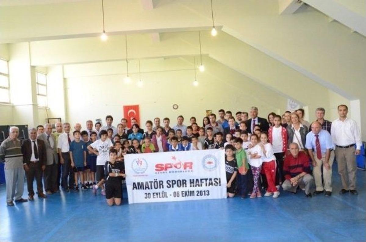 Masa Tenisi M&uuml;sabakalarına 59 Sporcu Katıldı